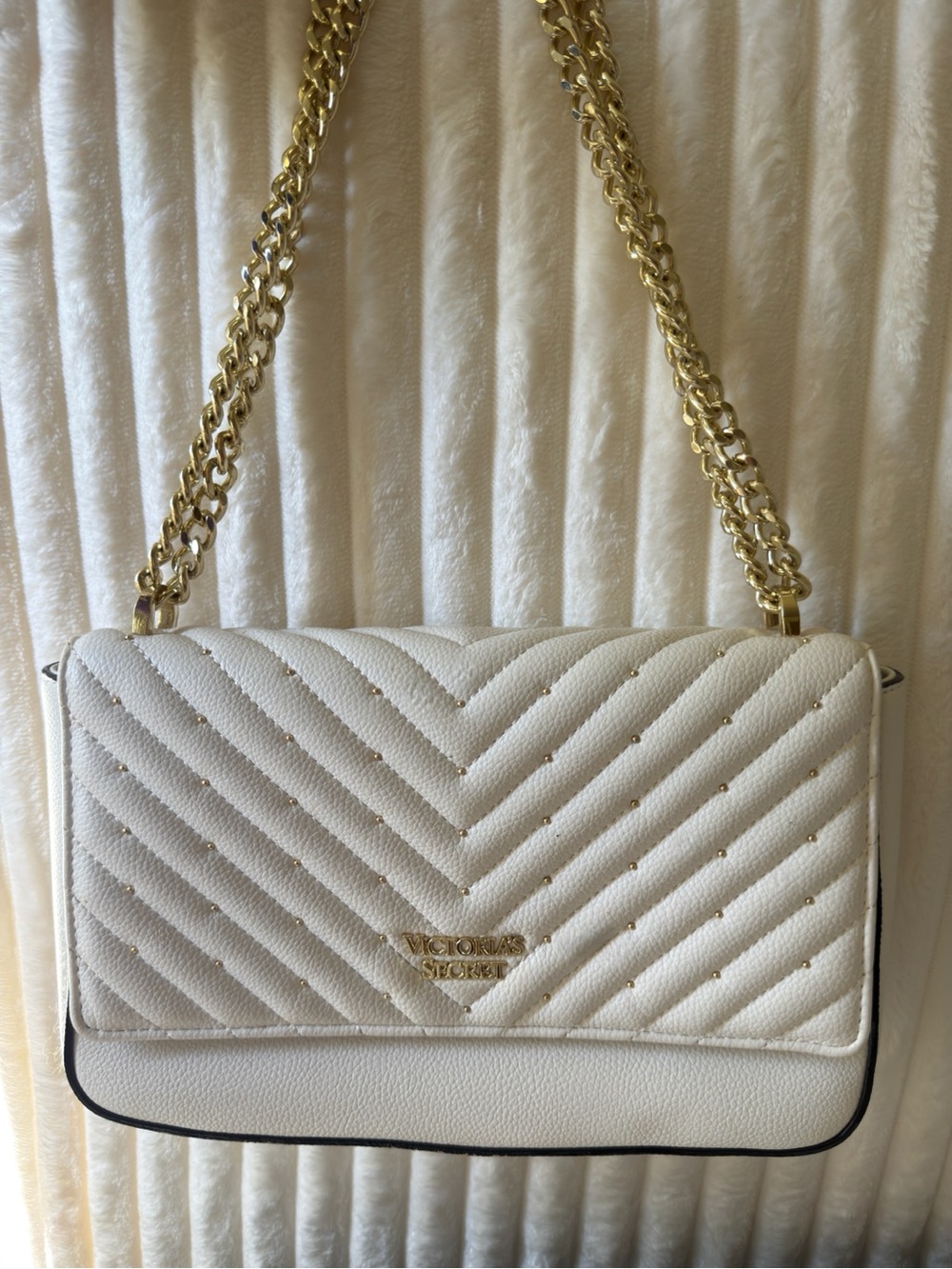 Victoria's Secret White Quilted Shoulder Bag with Gold Chain Strap